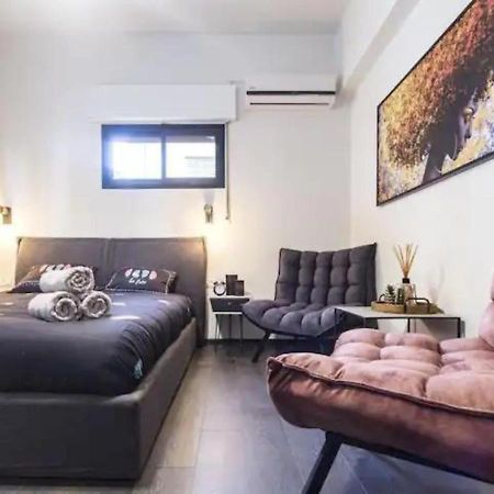 New! 2 Bd Premium Beach House W/Large Balcony Tel Aviv Exterior photo