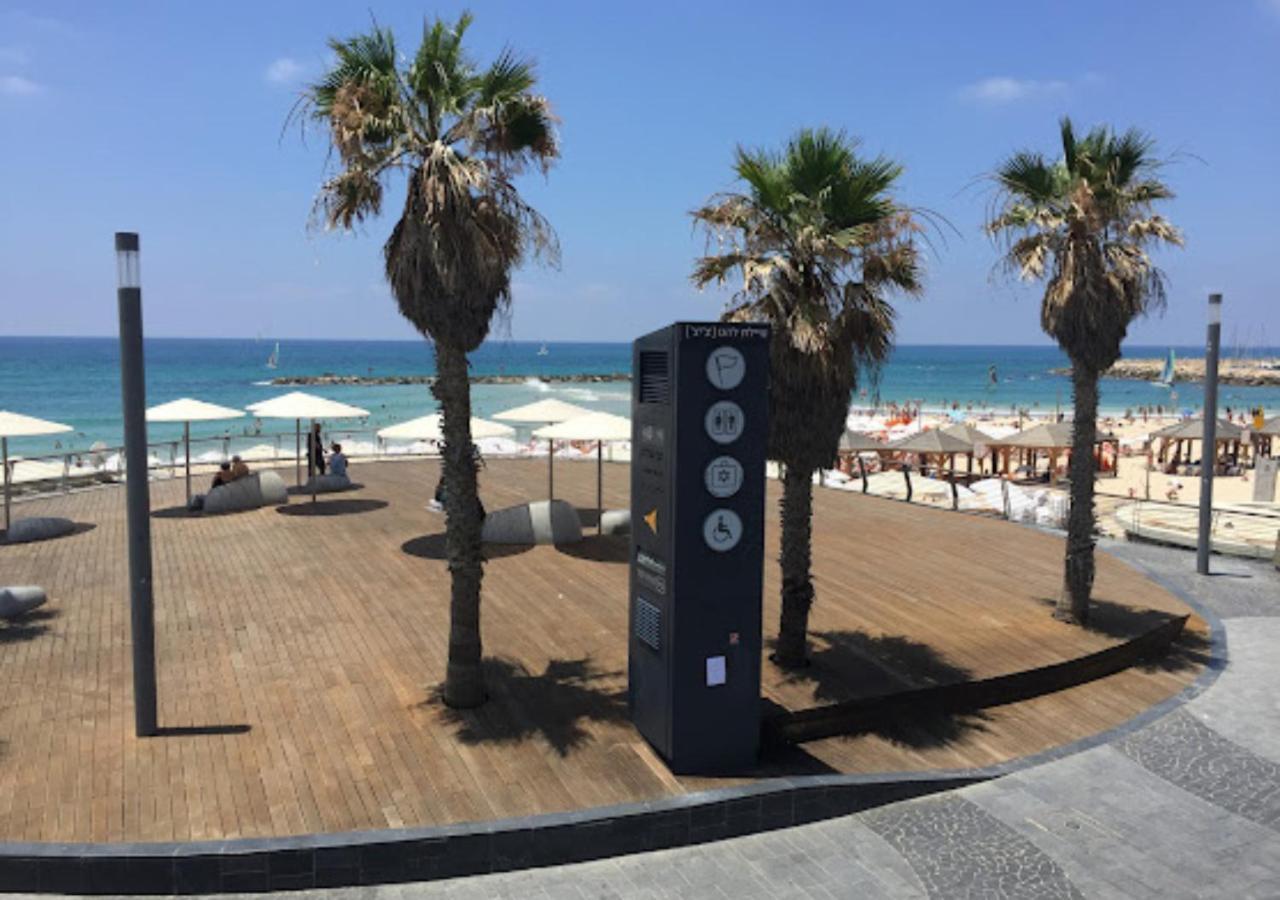 New! 2 Bd Premium Beach House W/Large Balcony Tel Aviv Exterior photo
