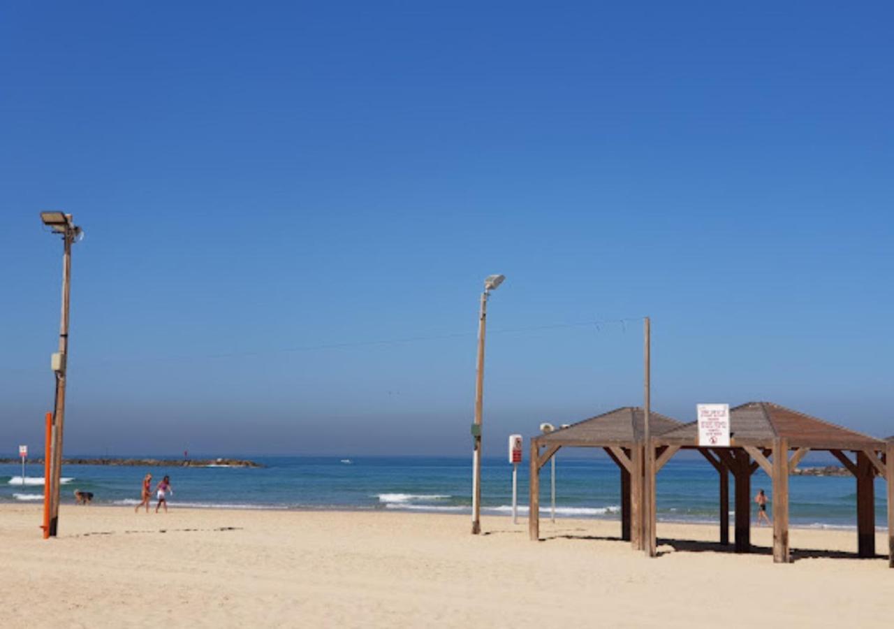 New! 2 Bd Premium Beach House W/Large Balcony Tel Aviv Exterior photo